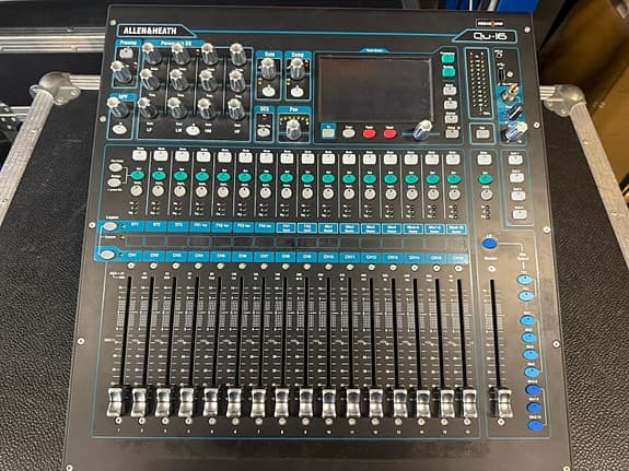 Allen & Heath QU-16 digitalmixer