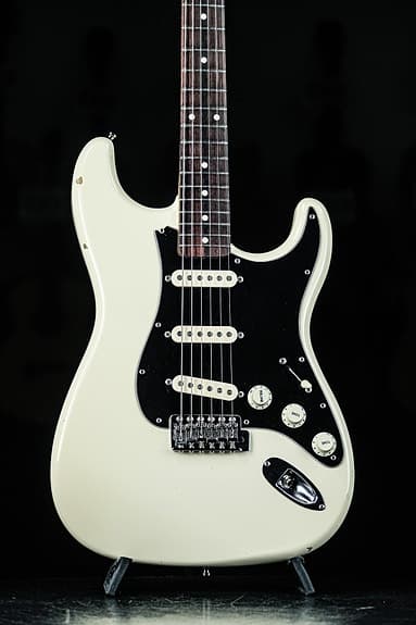 1989 Fender ST-362V Stratocaster olympic white