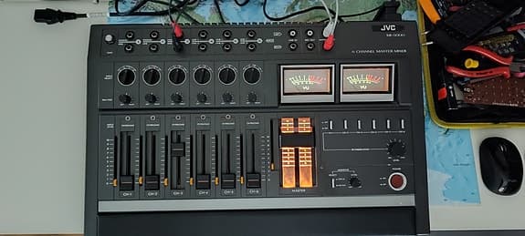 JVC MI 5000 mixer