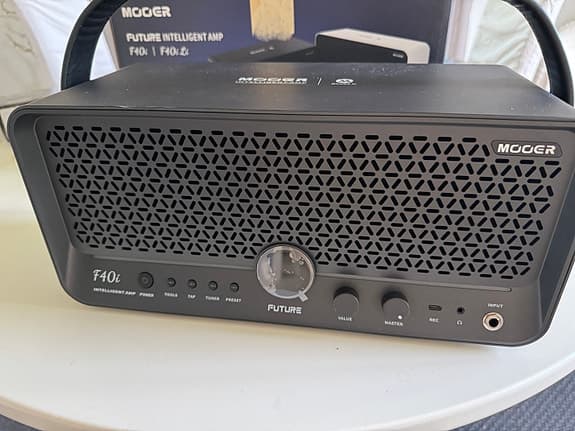 Mooer 40i Guitar combo 40w
