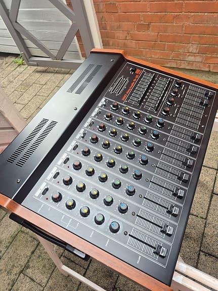 Roland Pa-150 mixer bord