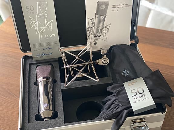 Tillfälle! Unik Neumann U87 Rhodium Edition kondensatormikrofon
