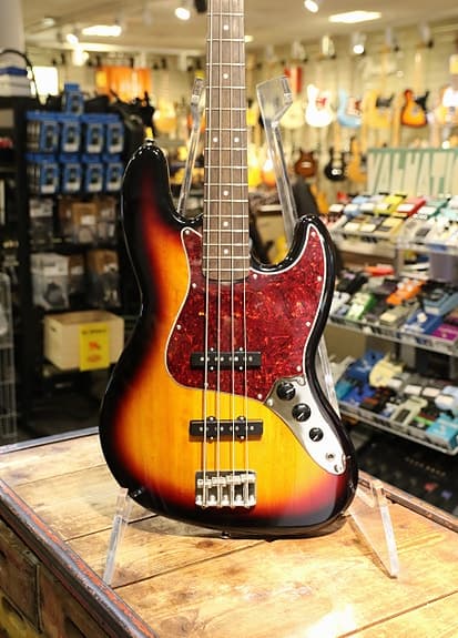 Squier Classic Vibe 60´s Jazz Bass Sunburst
