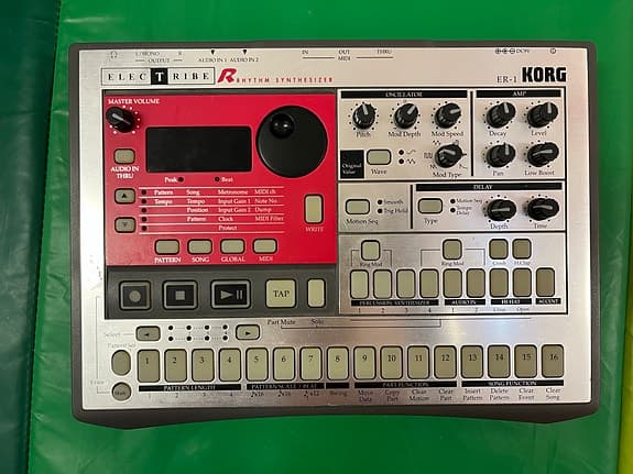 Korg Electribe ER-1 Rhythm Synthesizer trummaskin