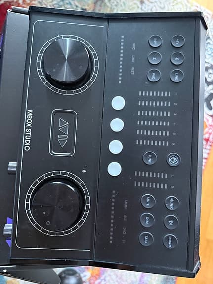 Avid Mbox Studio – USB-C Ljudkort i nyskick