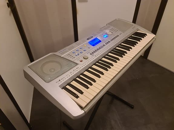 Yamaha Keyboard piano PSR-290
