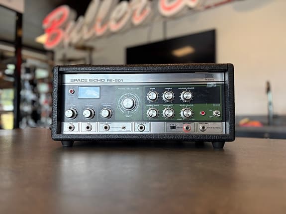 Roland Space Echo RE-201