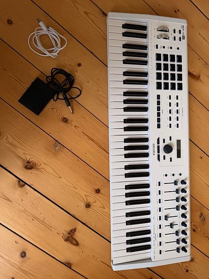 Arturia KeyLab 61 MK2 MIDI-keyboard vitt