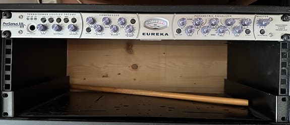 Presonus Eureka kompressor / preamp rackenhet