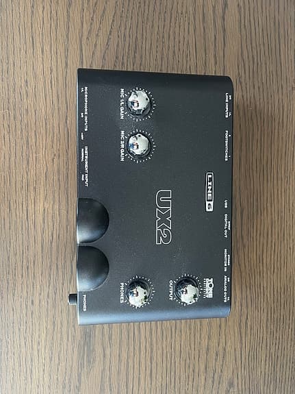 Line 6 UX2 USB-ljudkort / audio interface svart