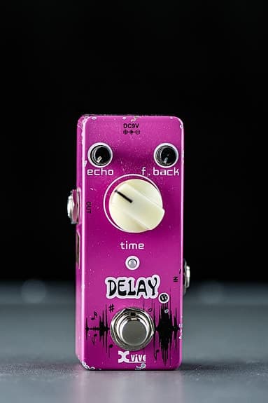 2020s Xvive V5 Delay Guitar Effects Pedal