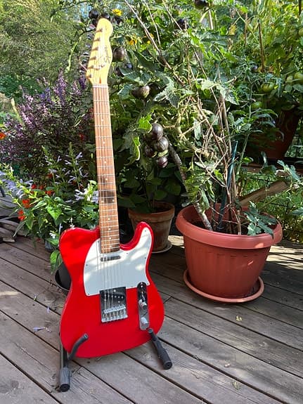 Squier Telecaster elgitarr röd