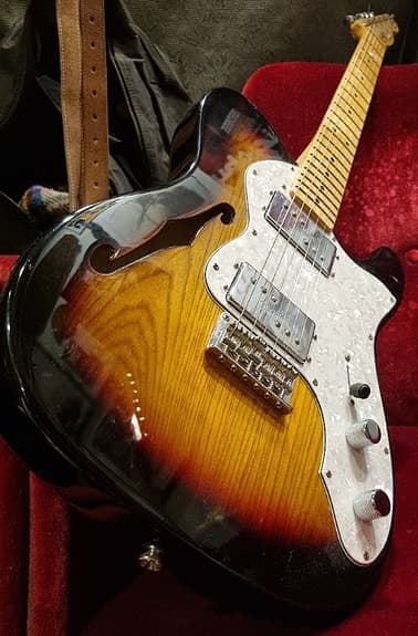 Squier Vintage Modified 72' Telecaster Thinline