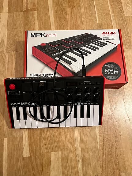 Akai MPK Mini MK3 MIDI-keyboard svart/vit