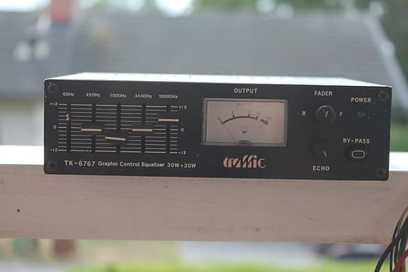 Equalizer för bilstereo