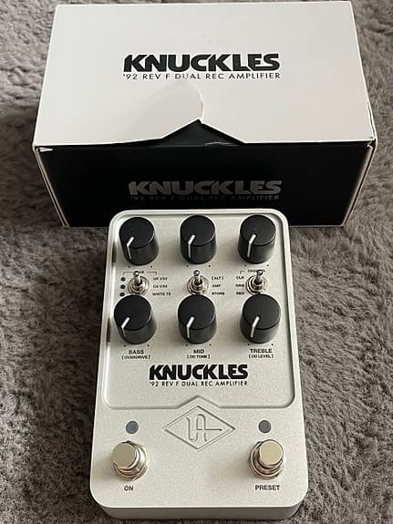 Universal Audio UAFX Knuckles ’92 Rev F Dual Rec | Originalkartong & tillbehör