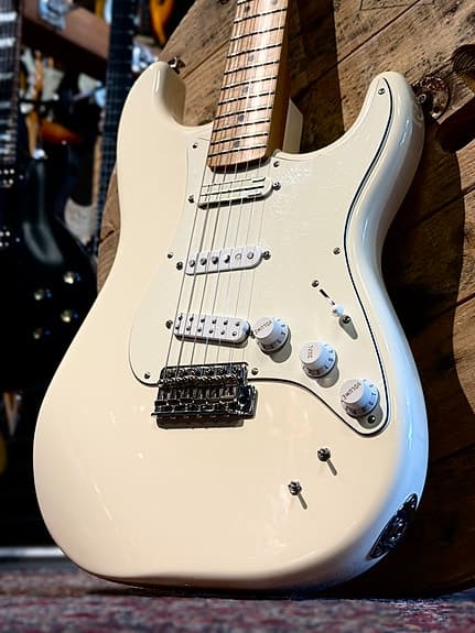 Fender Ed O’Brien Stratocaster