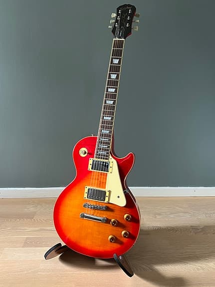 Epiphone Les Paul Standard - Gibson - Cherry Sunburst