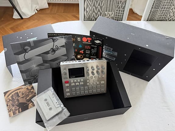 Elektron Syntakt E25 Remix Edition – Limited Edition – mycket fint skick