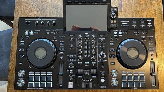 DJ controller Pioneer XDJ-RX3 - NYSKICK