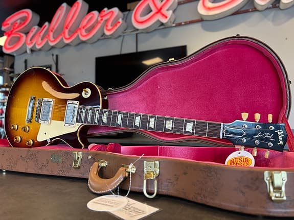 Gibson 1958 Les Paul Standard Reissue Ultra Light Aged Bourbon Burst