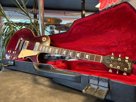 Gibson Les Paul Deluxe Cherry - 1978