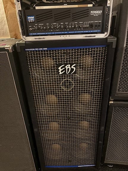 EBS ProLine 810 och EBS TD660 Bass Amp. Inkl. Hard case
