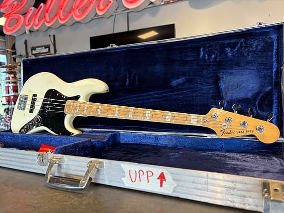 Fender Jazz Bass OW – 1977
