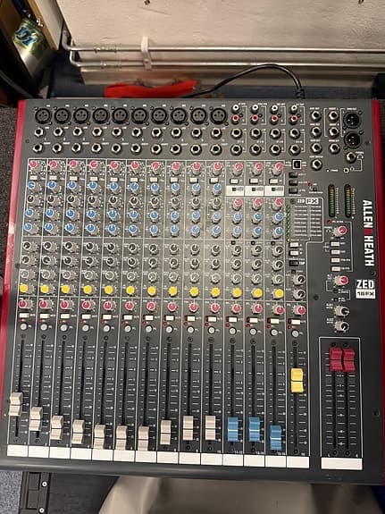 Allen & Heath ZED16FX begagnat mixerbord