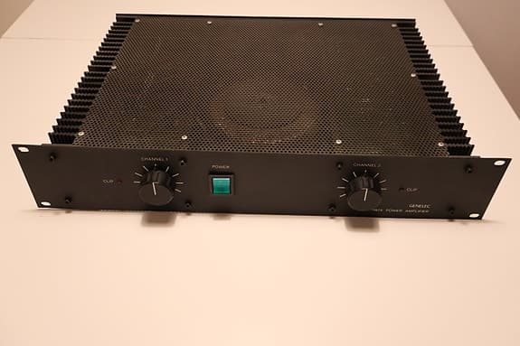 Slutsteg Genelec 1067A