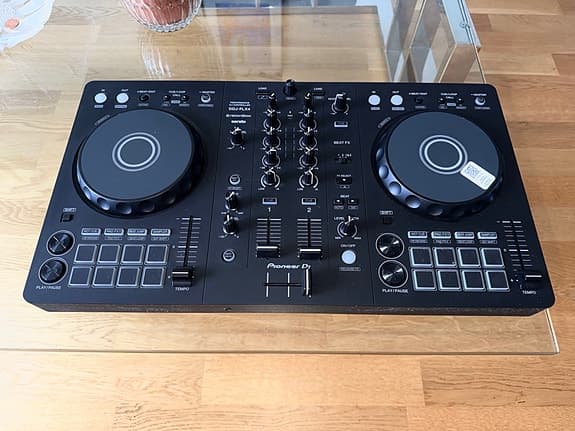 NY Pioneer DJ-controller DDJ-FLX4 svart