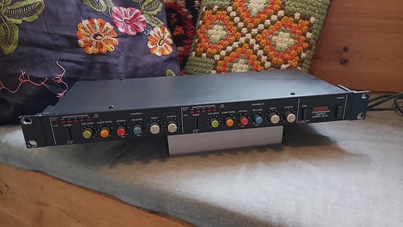 Fostex Model 3070 - Compressor Limiter