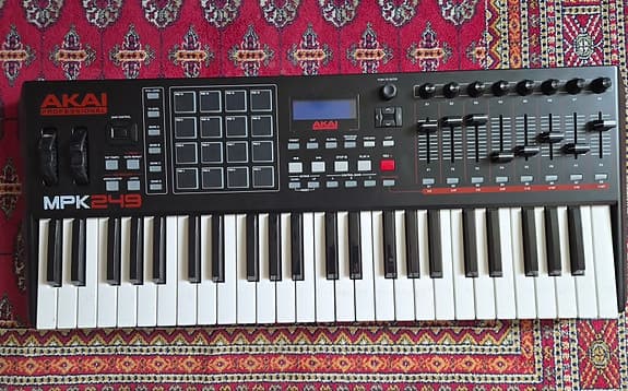 Akai Professional MPK249 – Premium MIDI-keyboard i nyskick