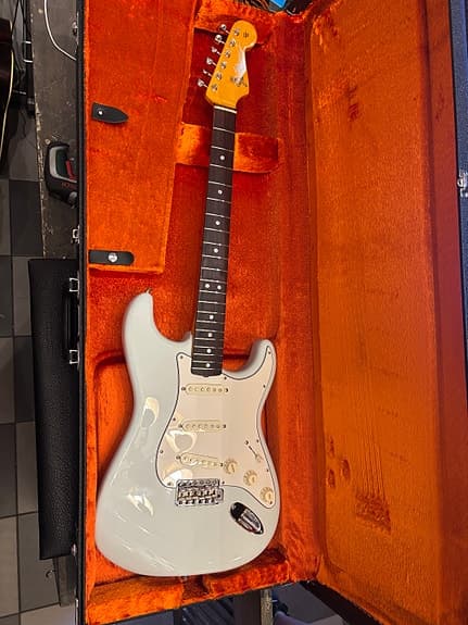 Fender stratocaster AV ii