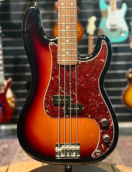 Fender American Professional II Precision Bass Sunburst