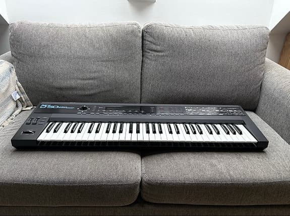 Roland D-50 Synthesizer - No sound output