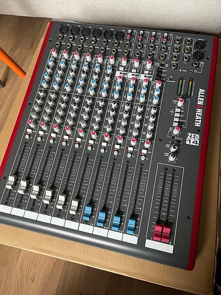 Allen & heath Zed 14 Analog Mixer