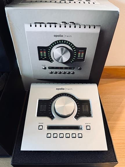 UAD Apollo Twin DUO Thunderbolt, nyskick med kartong (paket möjligt)