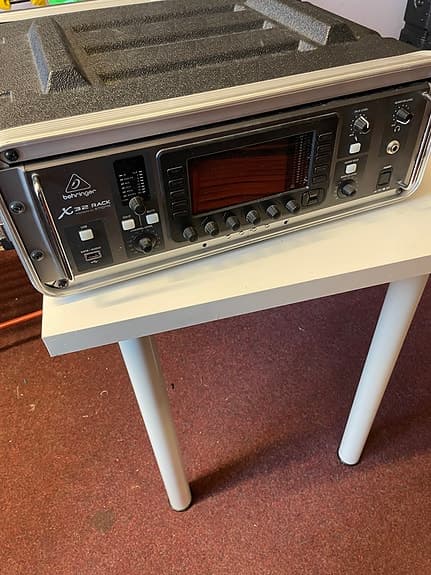 X32 RACK