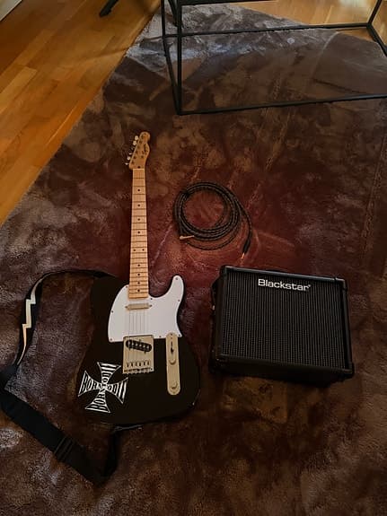 Squier Telecaster elgitarr och Blackstar ID:Core förstärkare
