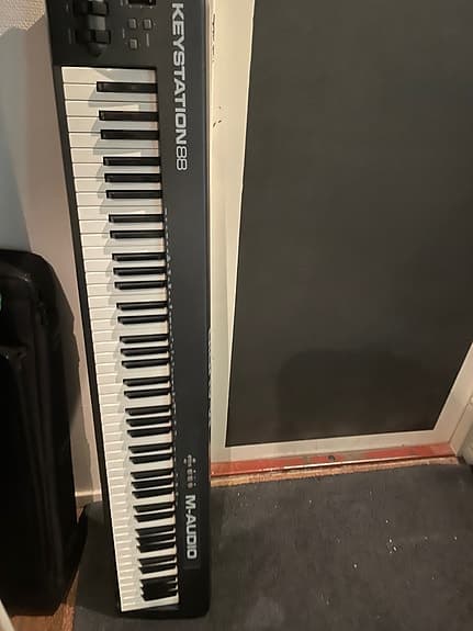 M-Audio Keystation 88 - MIDI-keyboard / Masterkeyboard