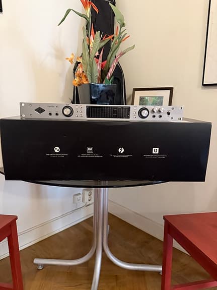 Universal Audio x8 gene 2 pro