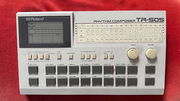 Roland TR-505 Rhythm Composer trummaskin