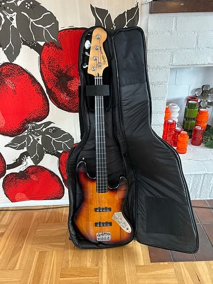 Squier vintage modified fretless jazzbass