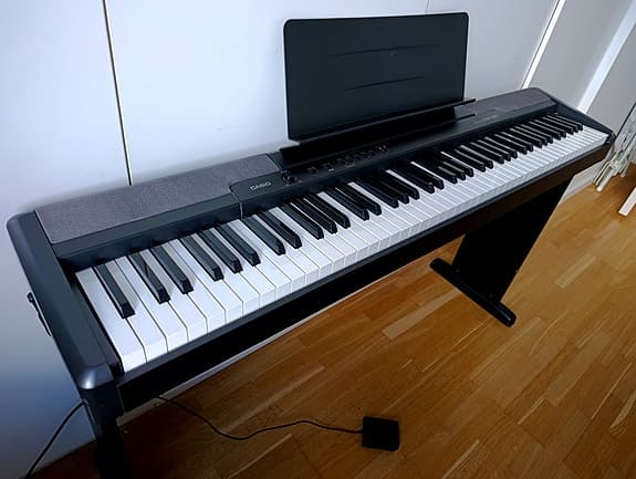 Casio CDP-100 Digital Piano 88 Tangenter