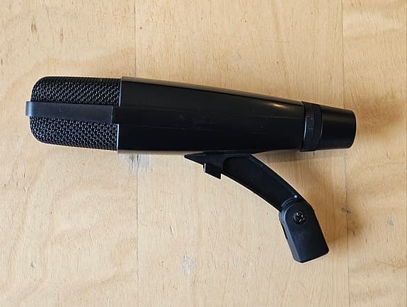 Sennheiser MD 421 II mikrofon