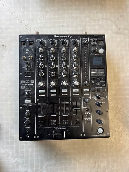 Pioneer DJM-900NXS2 – 4-kanals DJ-mixer