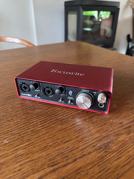 Focusrite Scarlett 2i2 Ljudkort