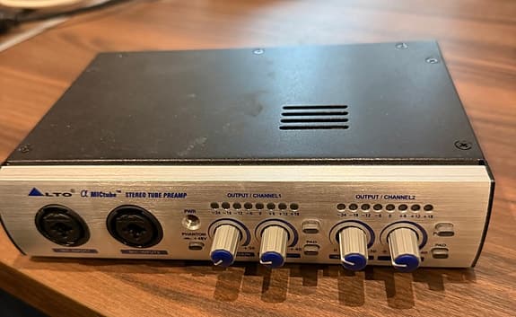 Alto stereo micpreamp