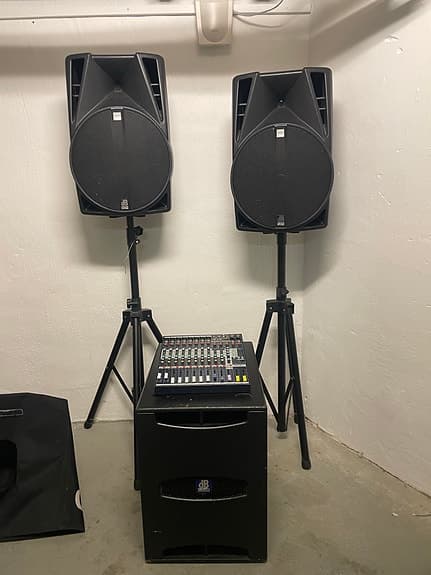 dB Technologies högtalarpaket med mixer